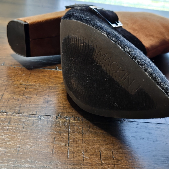 Chic Brown and Black Ankle Boots - Picture 3 of 16